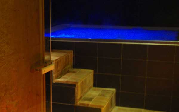 spa-de-nuit-lumière-intimité Spa de nuit - Spa La Rochelle